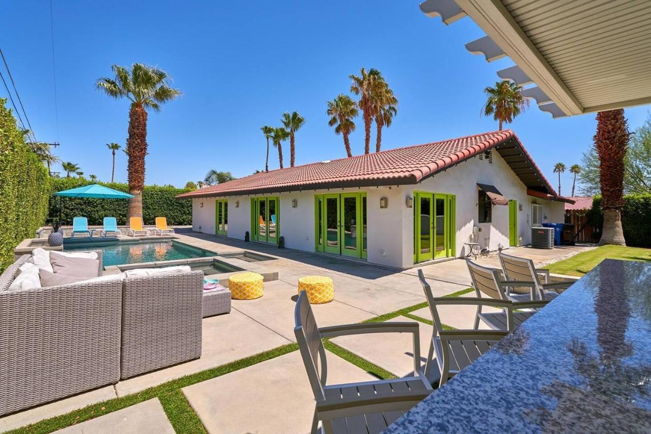 Holiday home Pineapple Splash! Complete Privacy! Salt Pool! *